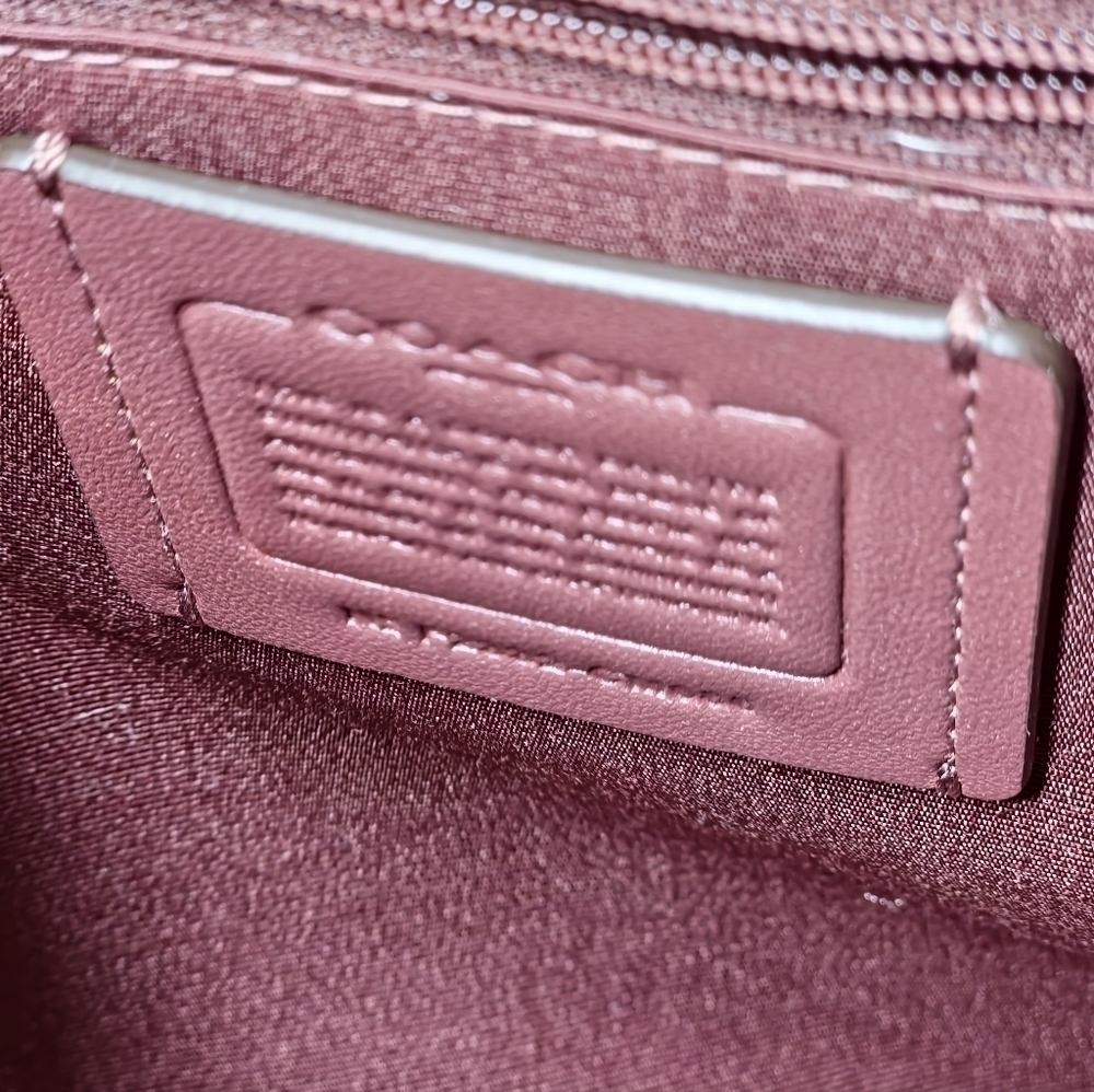 NWT Gallery Tote With Coach Heritage - Picture 12 of 14